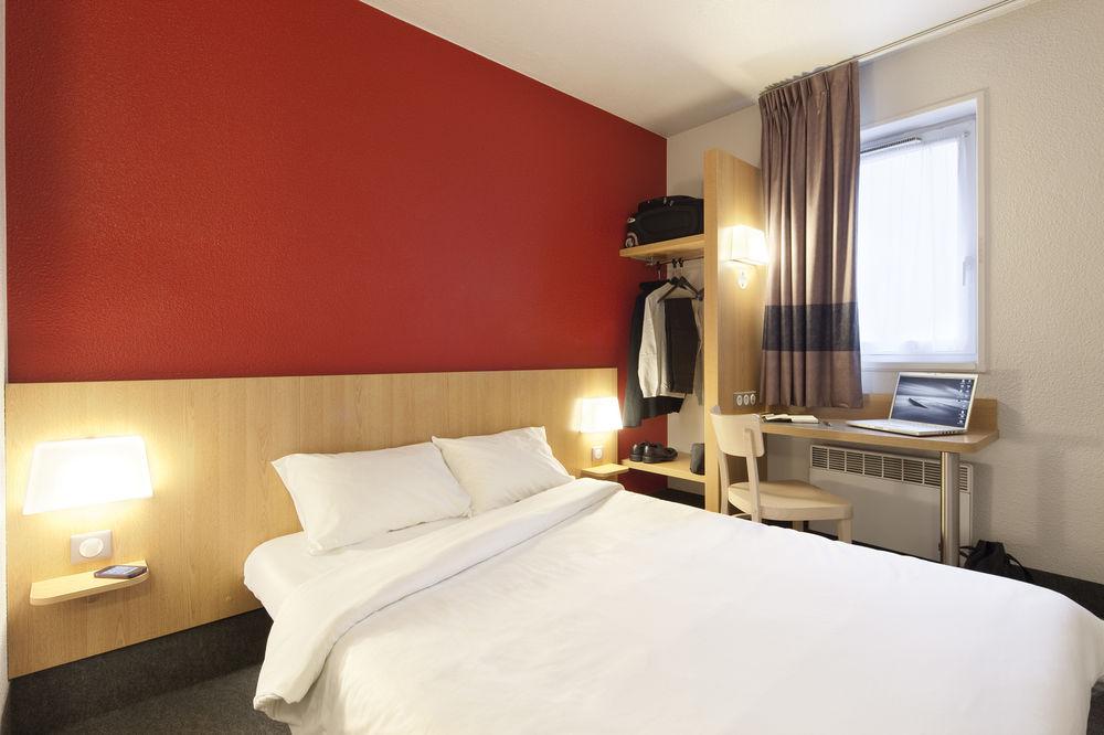 B&B Hotel Le Mans Nord 1 Saint-Saturnin  Eksteriør bilde